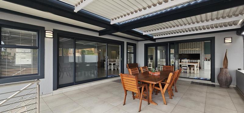 4 Bedroom Property for Sale in Myburgh Park Western Cape